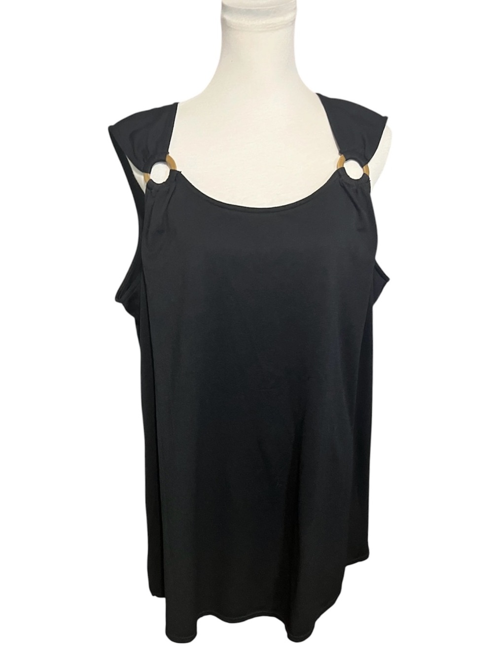 Croft & barrow sleeveless blouse plus size XXL  
Polyester and Spandex